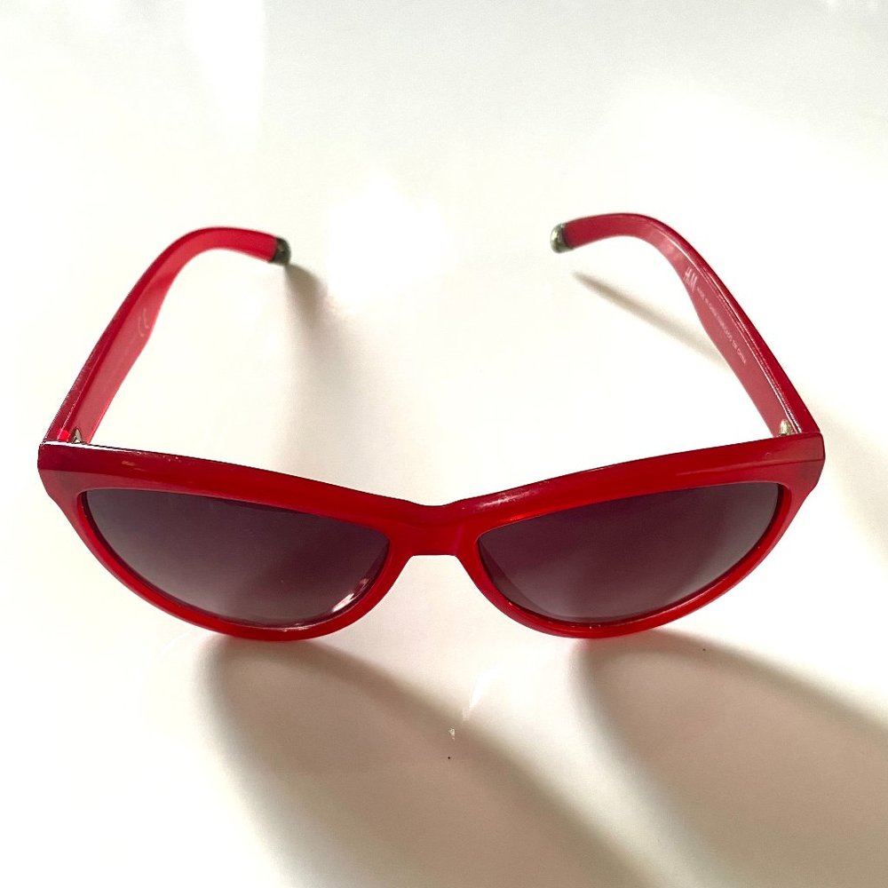 Red Cat-Eye Sunglasses